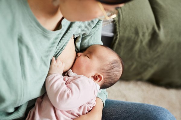 How Can Normalizing Breastfeeding in UK Workplaces Improve Maternal Health?